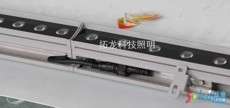 18W藏線(xiàn)式洗墻燈4